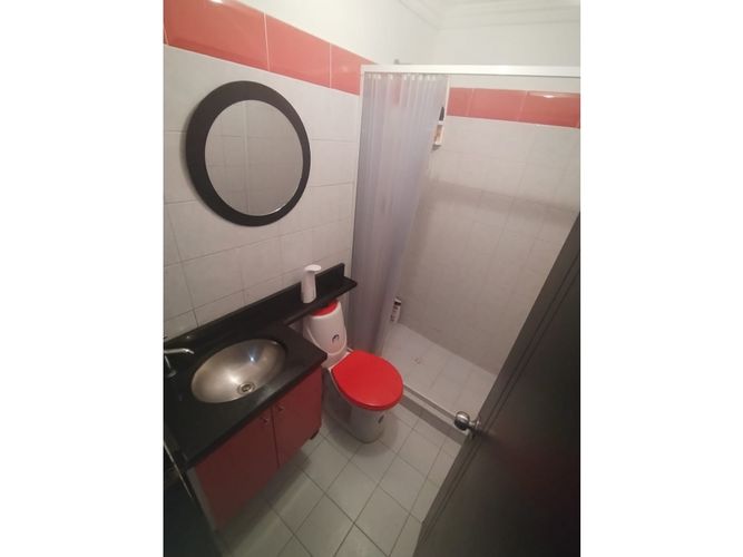 Casa de 8 alcobas en venta en Provic, Madrid, 80 m² · foto 8 de 24