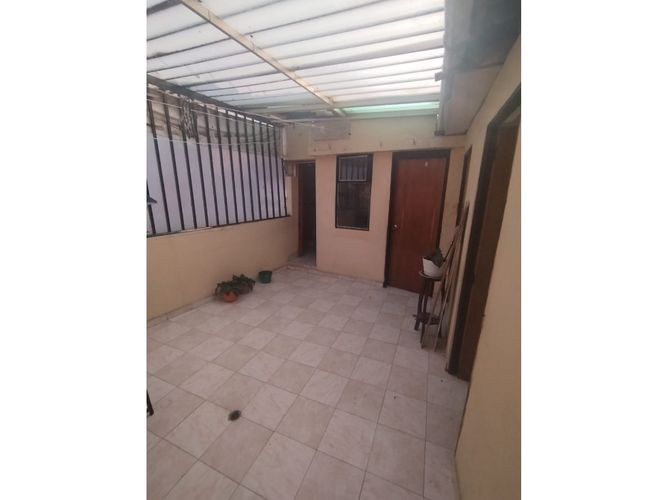 Casa de 8 alcobas en venta en Provic, Madrid, 80 m² · foto 12 de 24