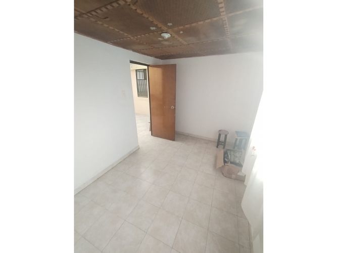 Casa de 8 alcobas en venta en Provic, Madrid, 80 m² · foto 14 de 24