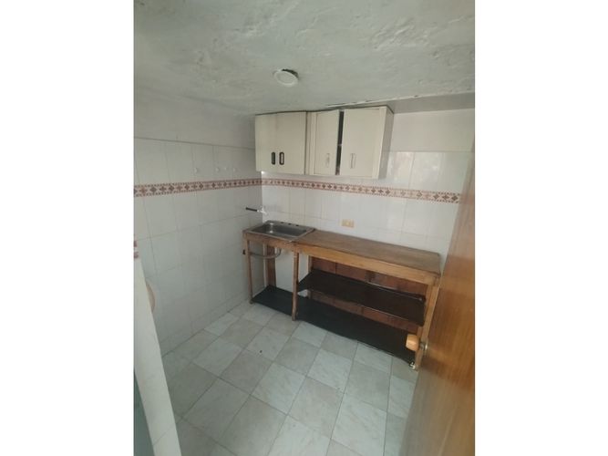 Casa de 8 alcobas en venta en Provic, Madrid, 80 m² · foto 17 de 24
