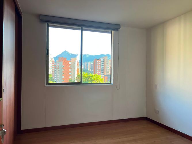 Apartamento de 2 alcobas en arriendo en Cumbres, Envigado, 67 m² · foto 12 de 14