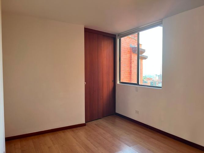 Apartamento de 2 alcobas en arriendo en Cumbres, Envigado, 67 m² · foto 9 de 14