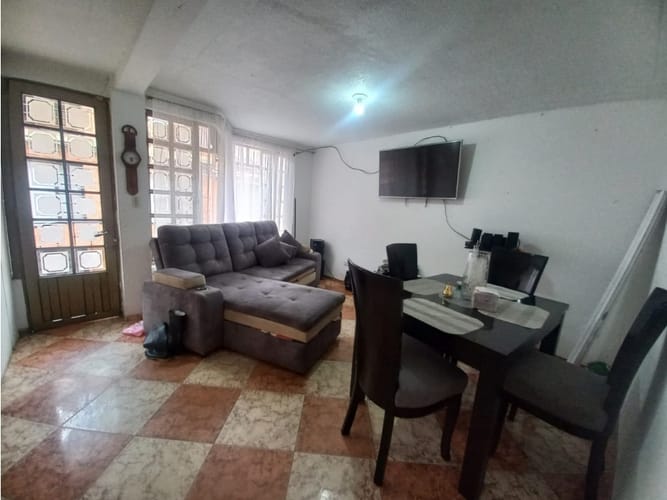 Casa de 9 alcobas en venta en Ub Villa Zajona, Mosquera, 90 m² · foto 15 de 24