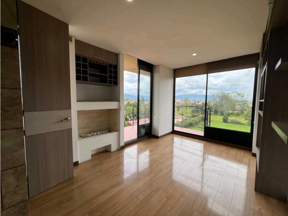 Apartamento en venta en Delicias Norte, Chía · foto 2 de 16