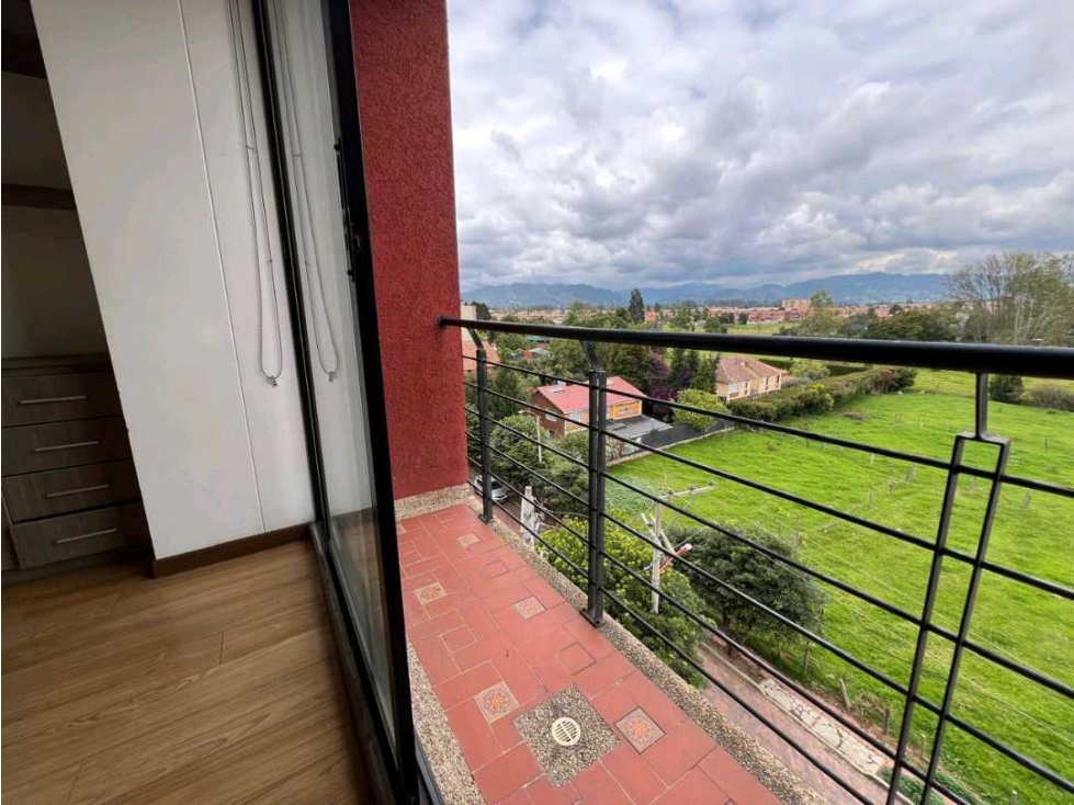 Apartamento en venta en Delicias Norte, Chía · foto 8 de 16