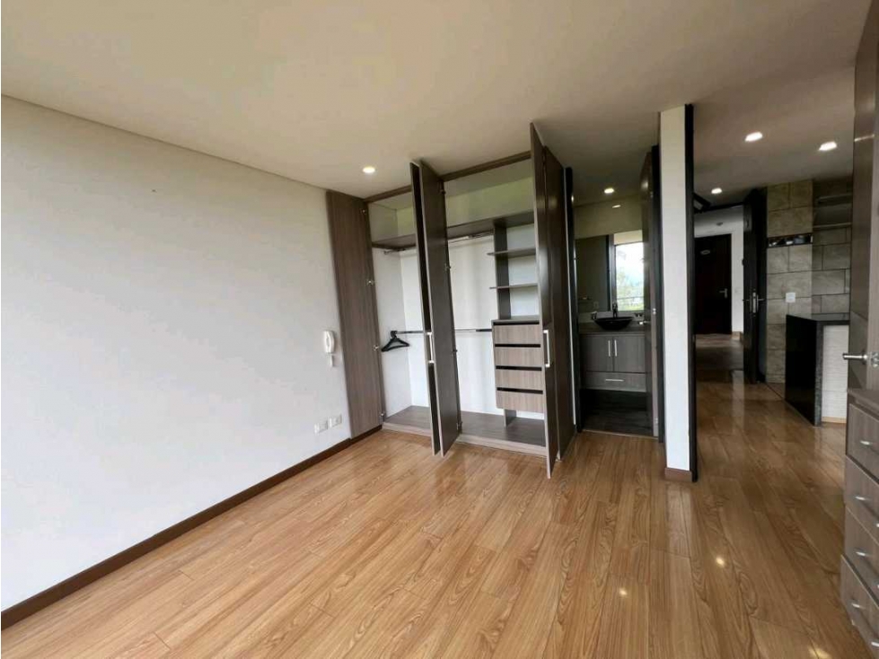 Apartamento en venta en Delicias Norte, Chía · foto 9 de 16