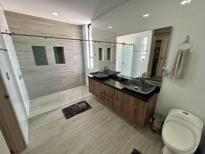 Casa de 5 alcobas en venta en Alfaguara, Jamundí, 420 m² · foto 15 de 24