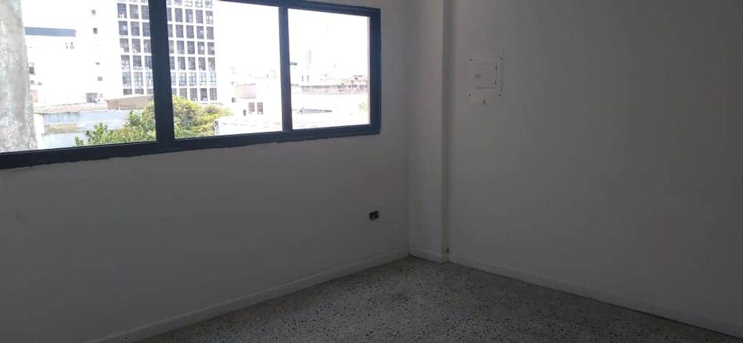 Oficina en arriendo en El Centro, Cartagena, 57 m² · foto 2 de 10