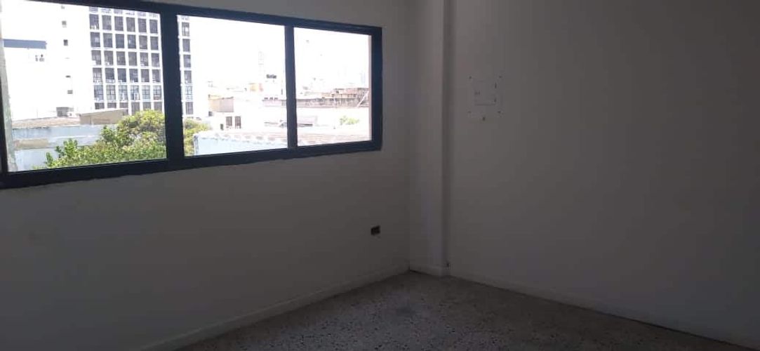 Oficina en arriendo en El Centro, Cartagena, 57 m² · foto 2 de 9