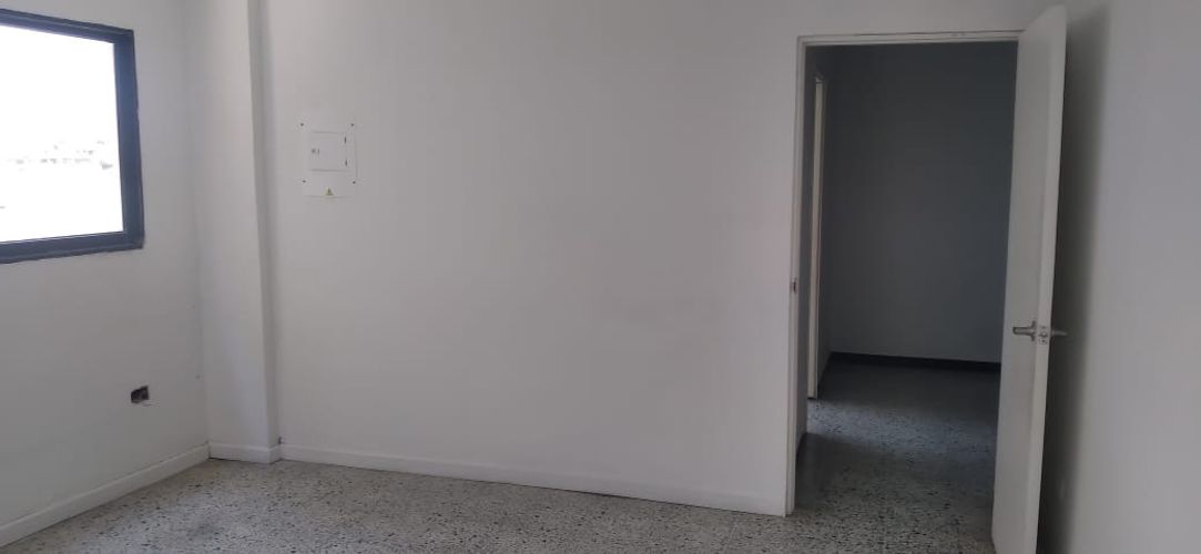 Oficina en arriendo en El Centro, Cartagena, 57 m² · foto 3 de 9