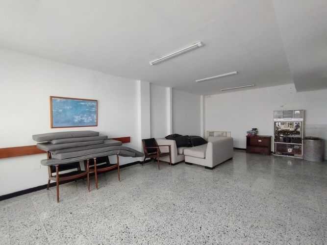 Oficina en arriendo en El Centro, Cartagena, 89 m² · foto 2 de 9