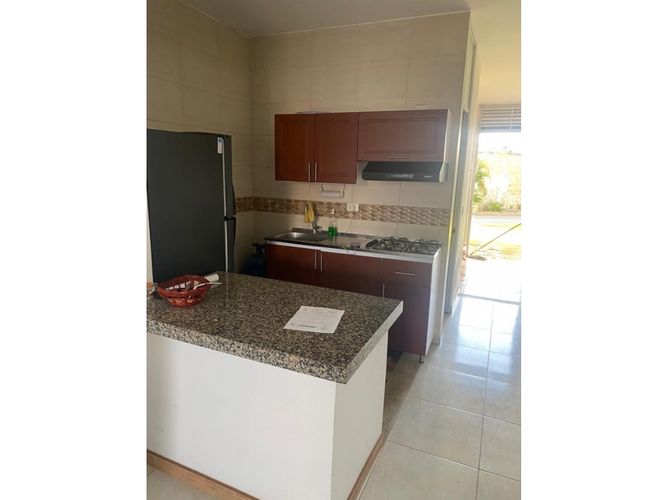 Casa de 4 alcobas en venta en Ricaurte, 196 m² · foto 8 de 19