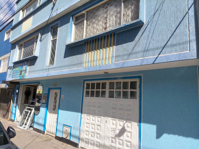Casa de 4 alcobas en venta en San Pablo, Bogotá, 186 m² · foto 4 de 17