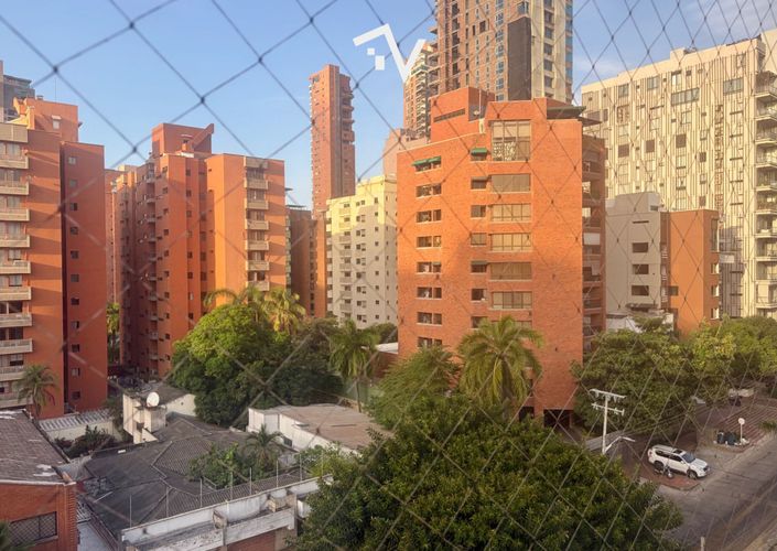 Apartamento de 3 alcobas en venta en Altos Del Prado, Barranquilla, 174 m² · foto 3 de 24
