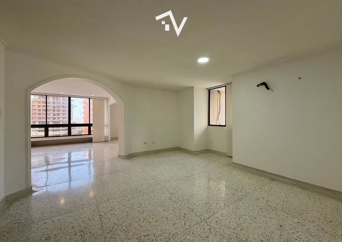 Apartamento de 3 alcobas en venta en Altos Del Prado, Barranquilla, 174 m² · foto 9 de 24
