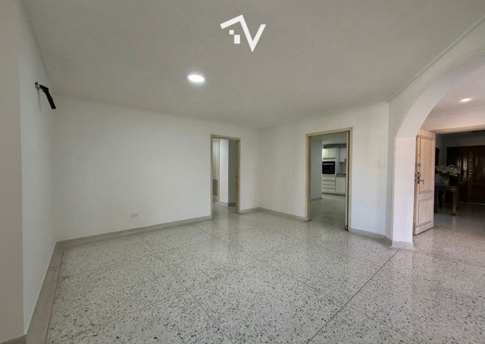 Apartamento de 3 alcobas en venta en Altos Del Prado, Barranquilla, 174 m² · foto 10 de 24