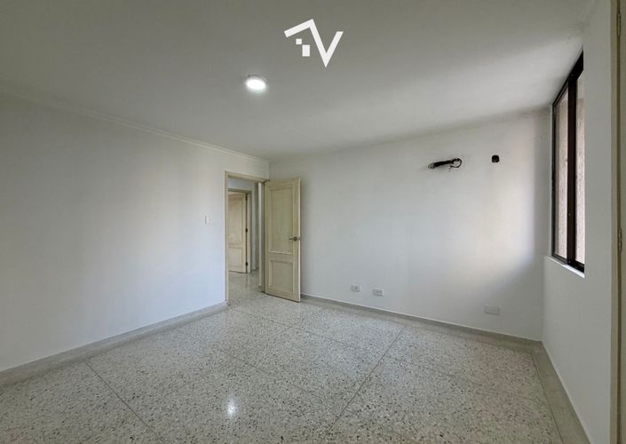 Apartamento de 3 alcobas en venta en Altos Del Prado, Barranquilla, 174 m² · foto 19 de 24