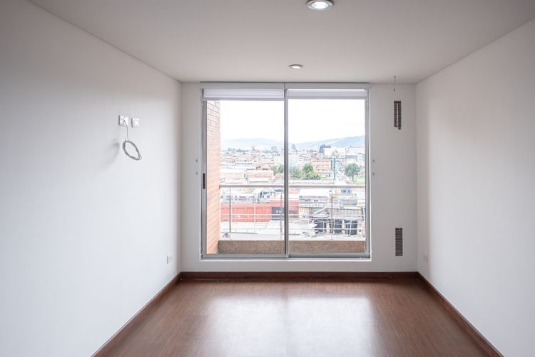 Apartamento de 2 alcobas en venta en San Miguel, Bogotá, 70 m² · foto 3 de 16