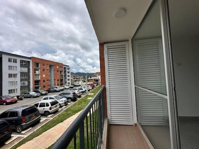 Apartamento de 2 alcobas en venta en La Ceja, 49 m² · foto 7 de 14