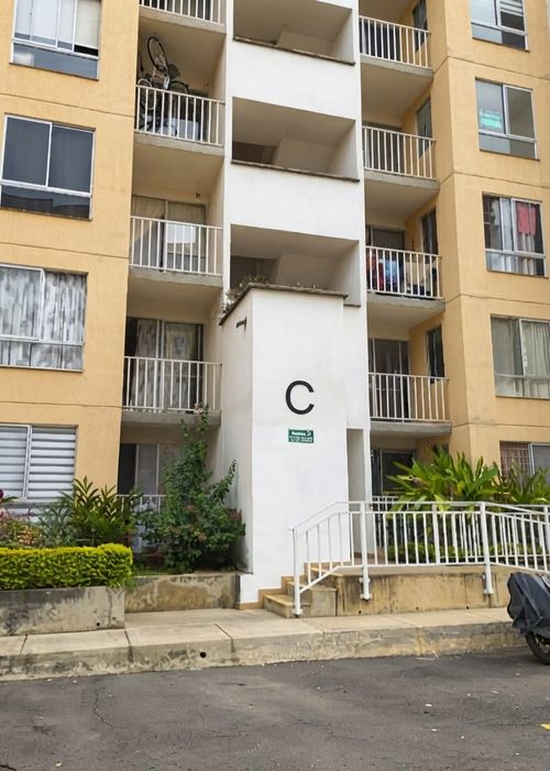 Apartamento de 2 alcobas en venta en Ub. Quintas De Bolivar, Jamundí, 62 m² · foto 3 de 17