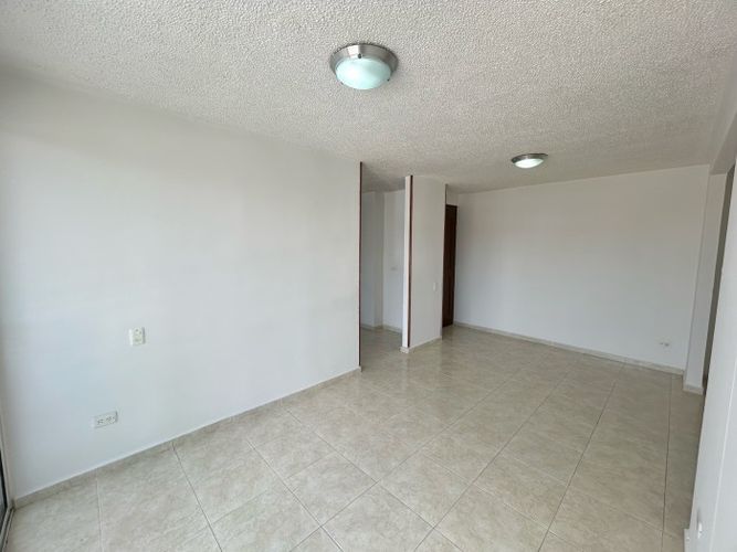 Apartamento en venta en Cañaveralejo, Cali · foto 8 de 24