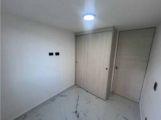Apartamento de 2 alcobas en venta en El Trapiche, Bello, 55 m² · foto 12 de 12