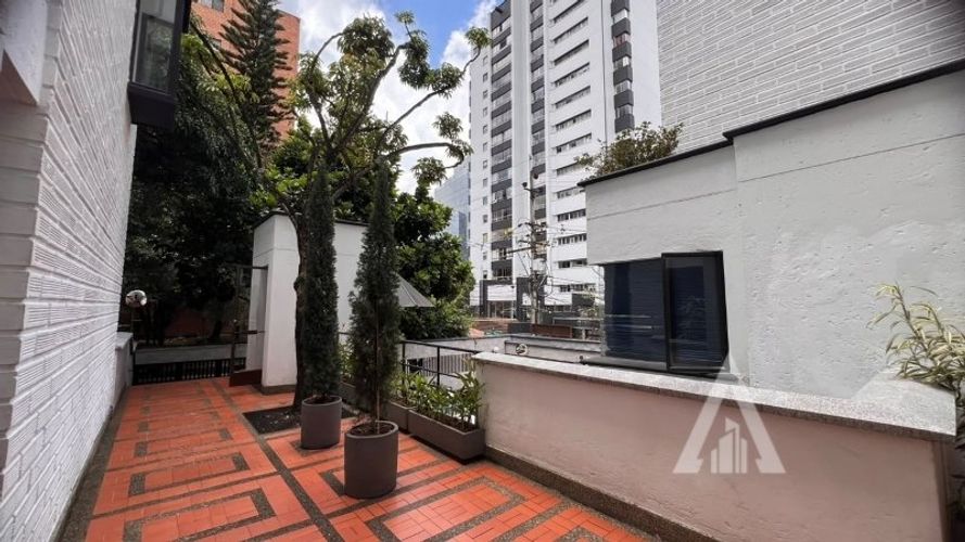 Apartamento de 3 alcobas en arriendo en Patio Bonito, Medellín, 145 m² · foto 5 de 19