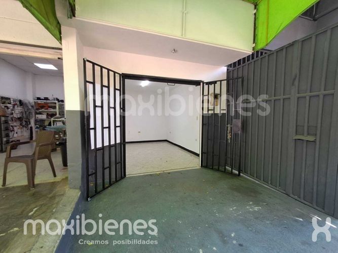 Local en arriendo en Los Colores, Medellín, 20 m² · foto 4 de 6