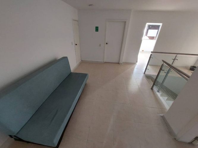 Oficina en arriendo en Cabecera Del Llano, Bucaramanga, 87 m² · foto 2 de 7