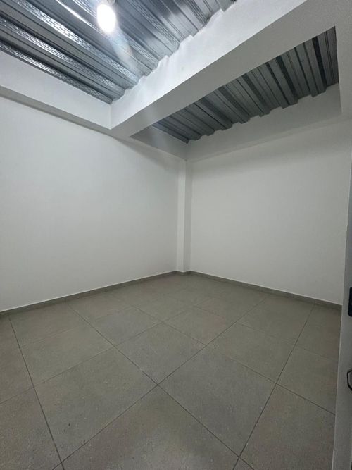 Bodega en arriendo en La Insula, Cúcuta, 400 m² · foto 10 de 21