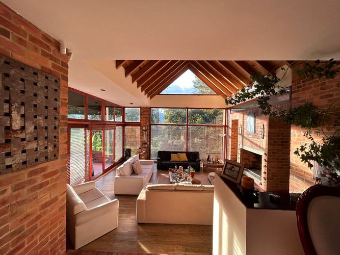 Casa en venta en San Jose Del Triunfo, La Calera · foto 4 de 21