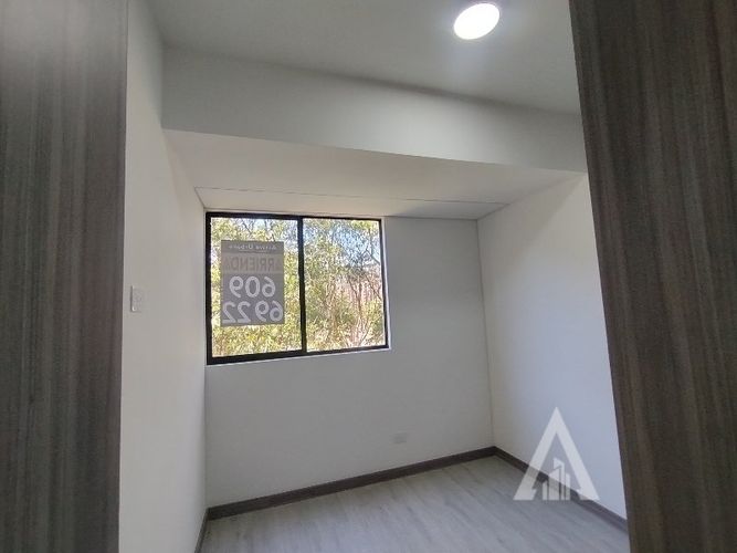 Apartamento de 3 alcobas en arriendo en Granizal, Medellín, 76 m² · foto 4 de 18