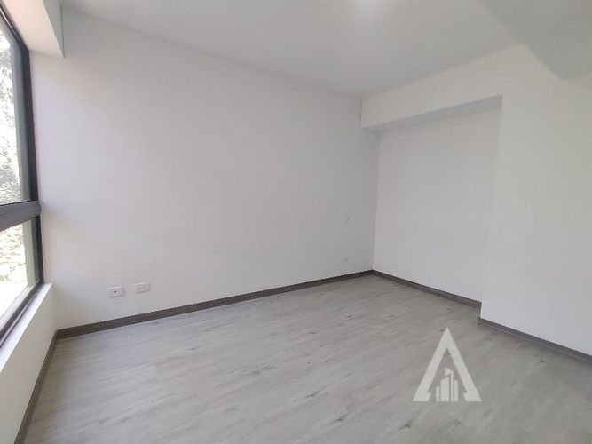 Apartamento de 3 alcobas en arriendo en Granizal, Medellín, 76 m² · foto 13 de 18