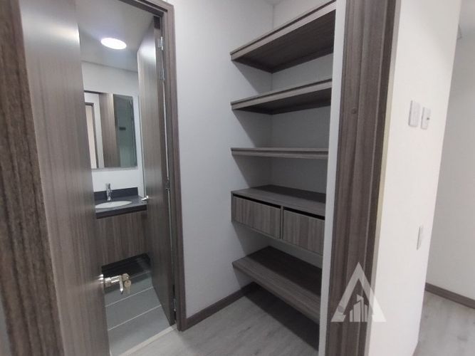 Apartamento de 3 alcobas en arriendo en Granizal, Medellín, 76 m² · foto 16 de 18