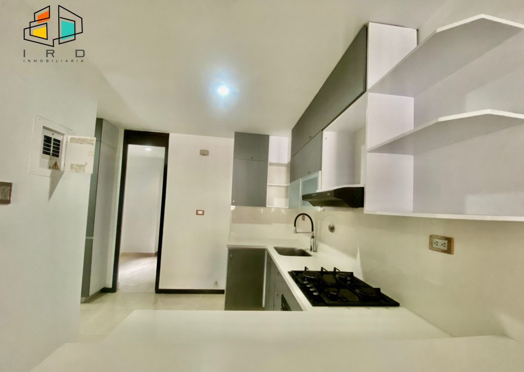 Apartamento en venta en Castropol, Medellín · foto 10 de 24