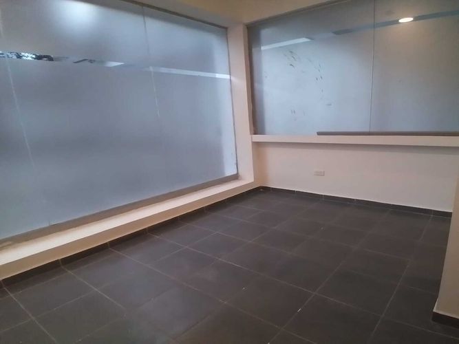 Local en arriendo en Bocagrande, Cartagena, 90 m² · foto 4 de 9