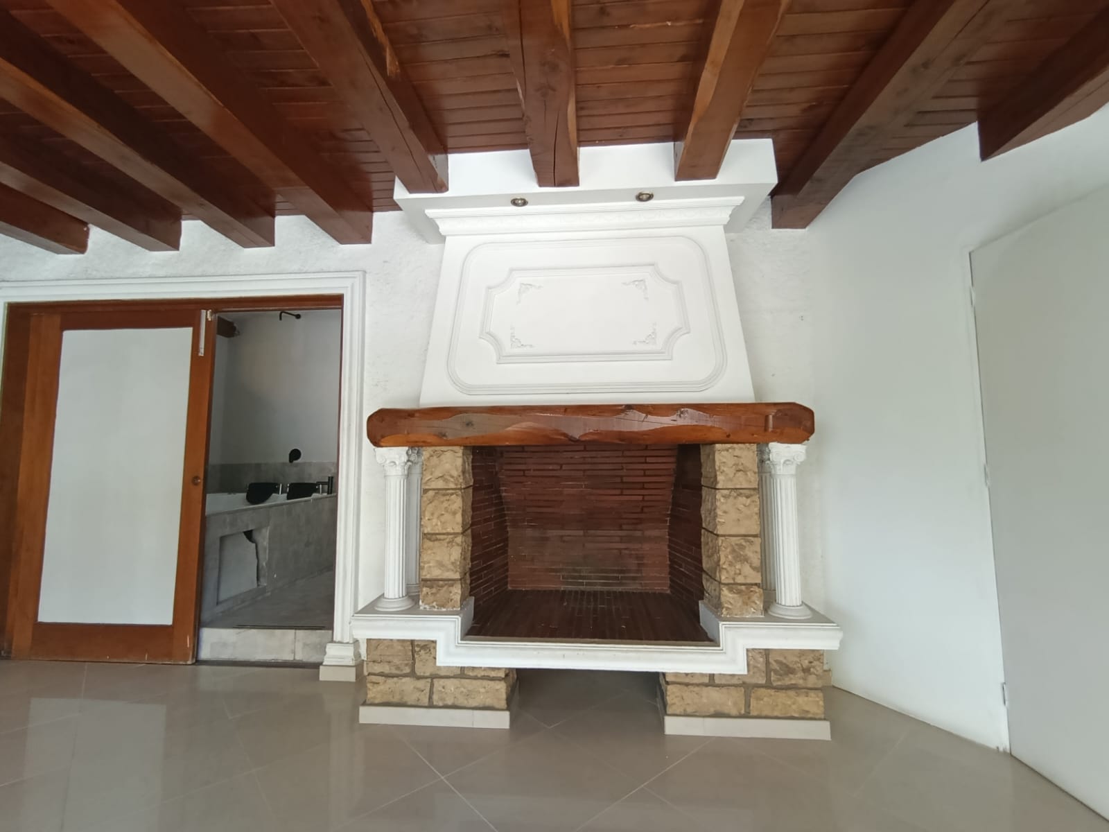 Casa en arriendo en El Poblado, Medellín · foto 7 de 20