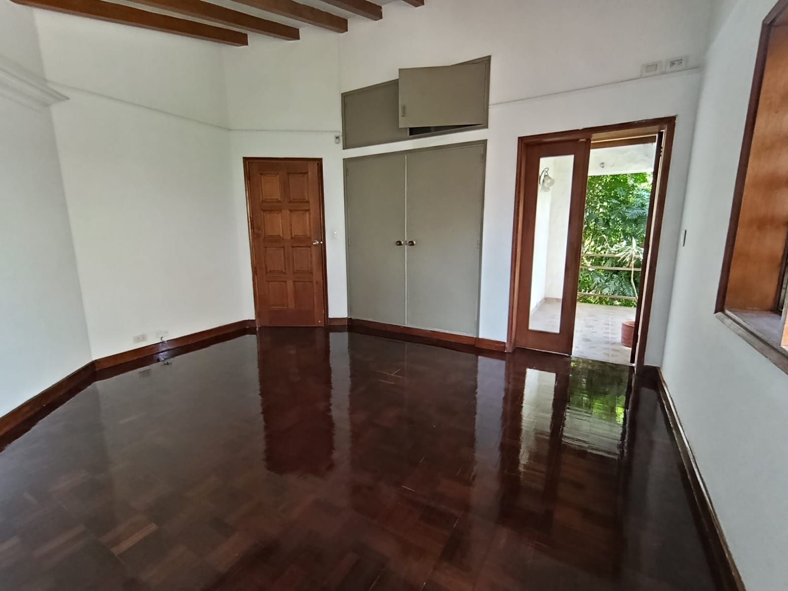 Casa en arriendo en El Poblado, Medellín · foto 10 de 20