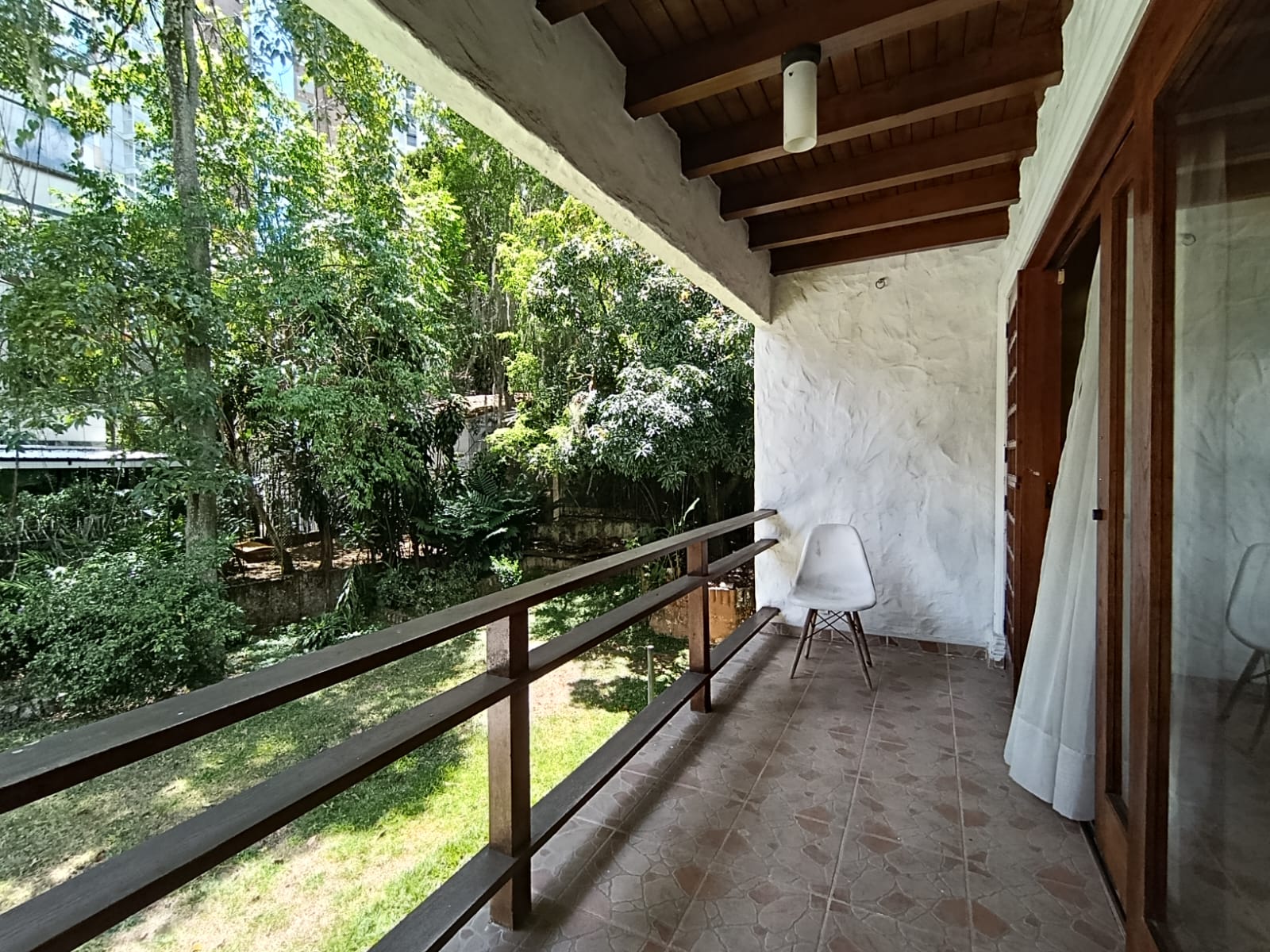 Casa en arriendo en El Poblado, Medellín · foto 13 de 20