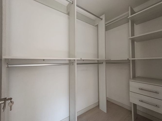 Apartamento de 3 alcobas en arriendo en Castropol, Medellín, 102 m² · foto 6 de 20