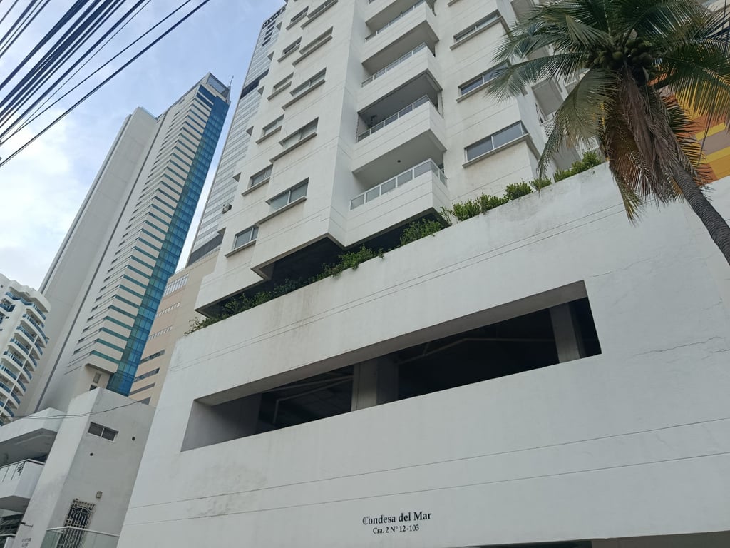 Departamento en alquiler con baja de precio en Bocagrande