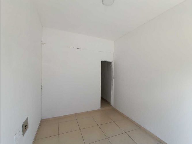 Local en arriendo en El Centro, Manizales, 22 m² · foto 6 de 7