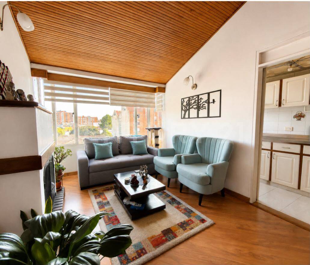 Apartamento en venta en Cedritos, Bogotá · foto 2 de 12