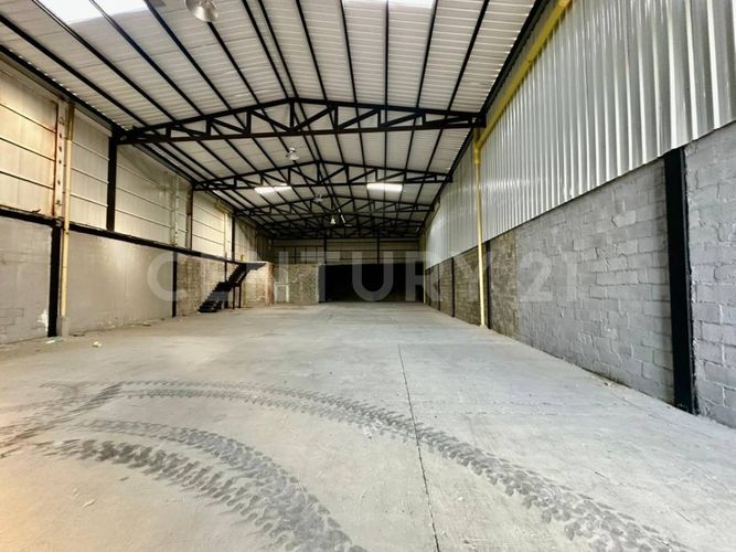 Bodega en arriendo en Arroyohondo, Yumbo, 300 m² · foto 3 de 10