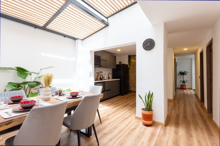 Casa de 9 alcobas en venta en San Joaquín, Medellín, 370 m² · foto 14 de 20
