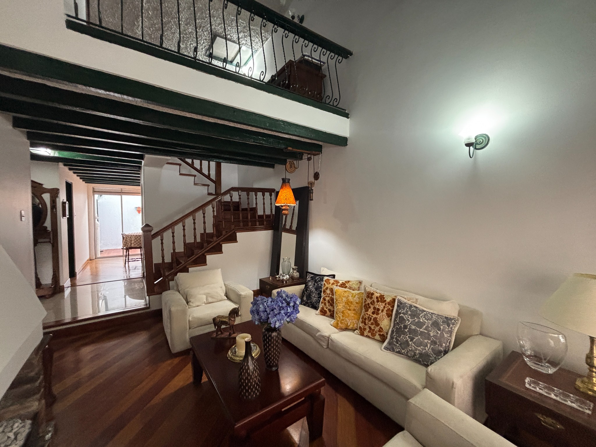 Casa en venta en Cedritos, Bogotá · foto 2 de 24