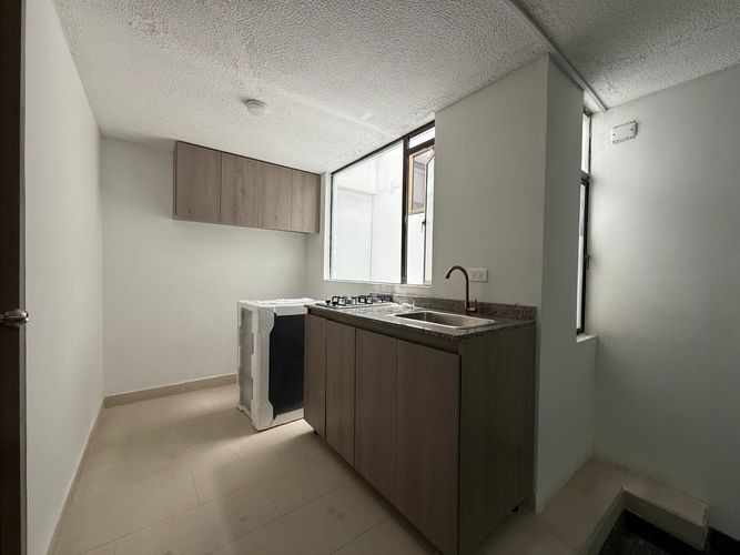 Apartaestudio en arriendo en Siete De Agosto, Bogotá, 25 m² · foto 12 de 22