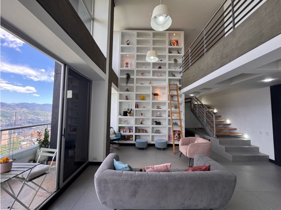 Departamento en venta con baja de precio en El tesoro