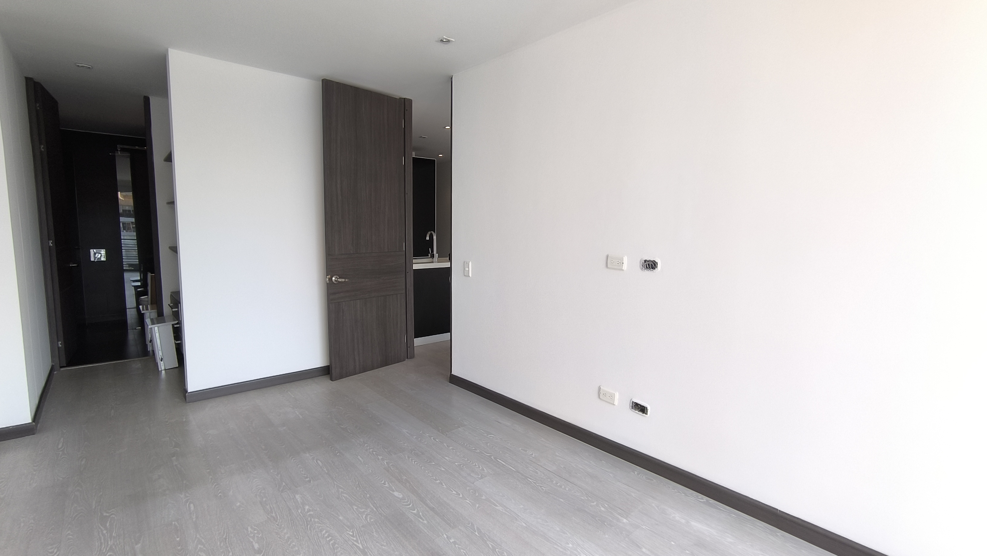 Apartamento en arriendo en Santa Barbara, Bogotá · foto 12 de 16