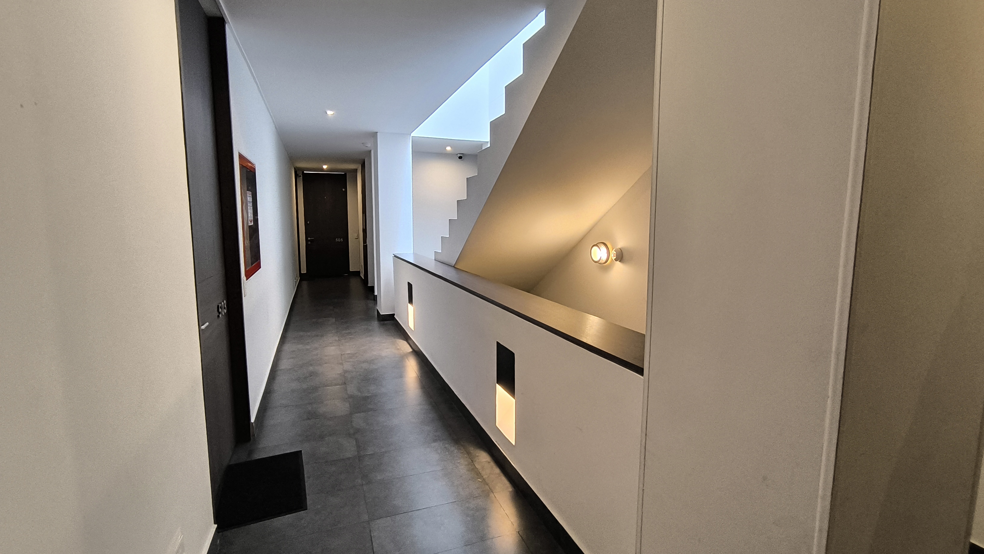 Apartamento en arriendo en Santa Barbara, Bogotá · foto 3 de 16